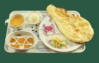 チキンカレー　ナン　or ライス
サラダ
アイスクリーム　370円　までのソフトドリンク