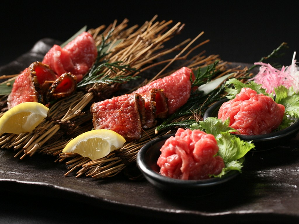 和牛刺身盛り合わせ