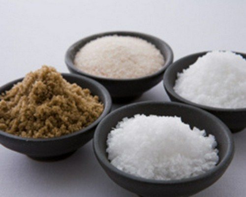 シャープなものからマイルドなものまで塩にこだわります