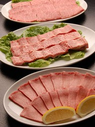 リーズナブルな価格で楽しめる　『焼肉　国産黒毛和牛』