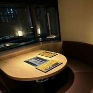 クーポンのご利用で、誕生日や記念日のメッセージ付きデザートプレートをご予約いただけます。