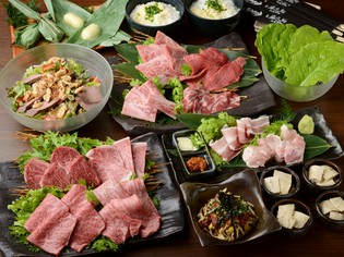 コース料理の前菜として出される『ハツモトの青紫蘇和え』