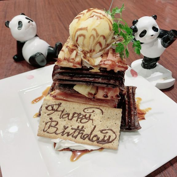 スペシャルデザートプレート・・・要予約(前日まで)