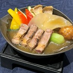 1.前菜2種盛り合わせ

2.特製二種点心

3.小籠包

4.

5.前ビレフカヒレと豚肩ロースのステーキ～オイスターバターソース～

6.全6種類からお好きなハーフ麺・飯