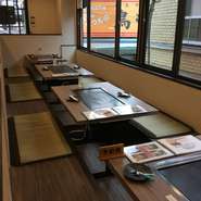 当店は荻窪駅北口より徒歩30秒！　駅のホームから店内も見えます。ぜひ一度、ご家族皆様でのお越しをお待ちいたしております。