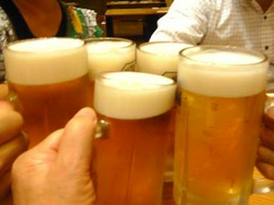夏の宴会主役はビール!!暑い夏もビールでクールダウン