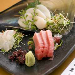 お造り三種盛り合わせ