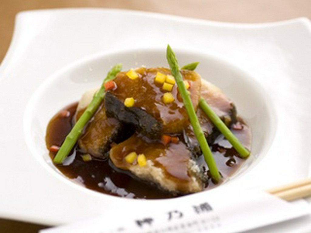 銀だらの唐揚げ黒酢ソース