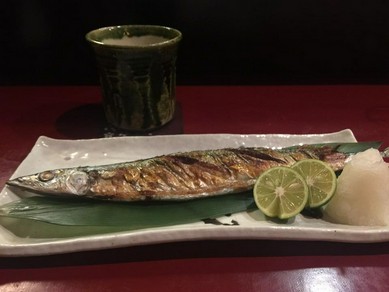 若狭より朝獲れたての新鮮なお魚を運んでいただいてます。