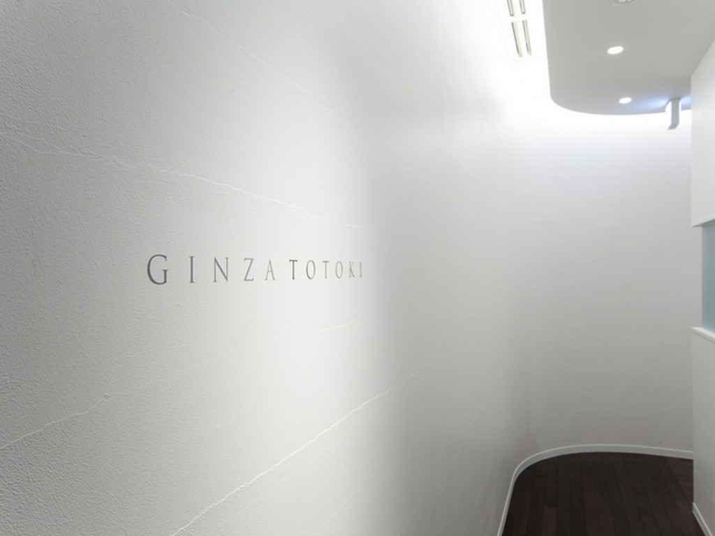 「美術館にあるレストラン」のような真っ白な空間