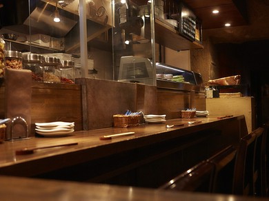 カウンター席がある