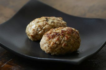 名物！！自家製つくね　60g（1個）