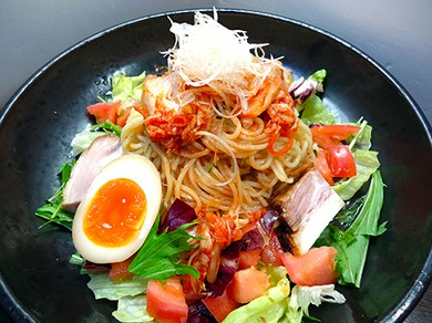 獅子豆のラーメンサラダ　ピリ辛醤油味／ゴマ味噌味