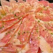 などなど定番のカルビ・ロース・魚介から、ちょっと変わったナンコツやせせり、シビレまで豊富に揃えました