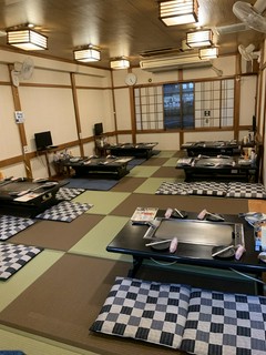 奥座敷は25～30名様で貸切可能です