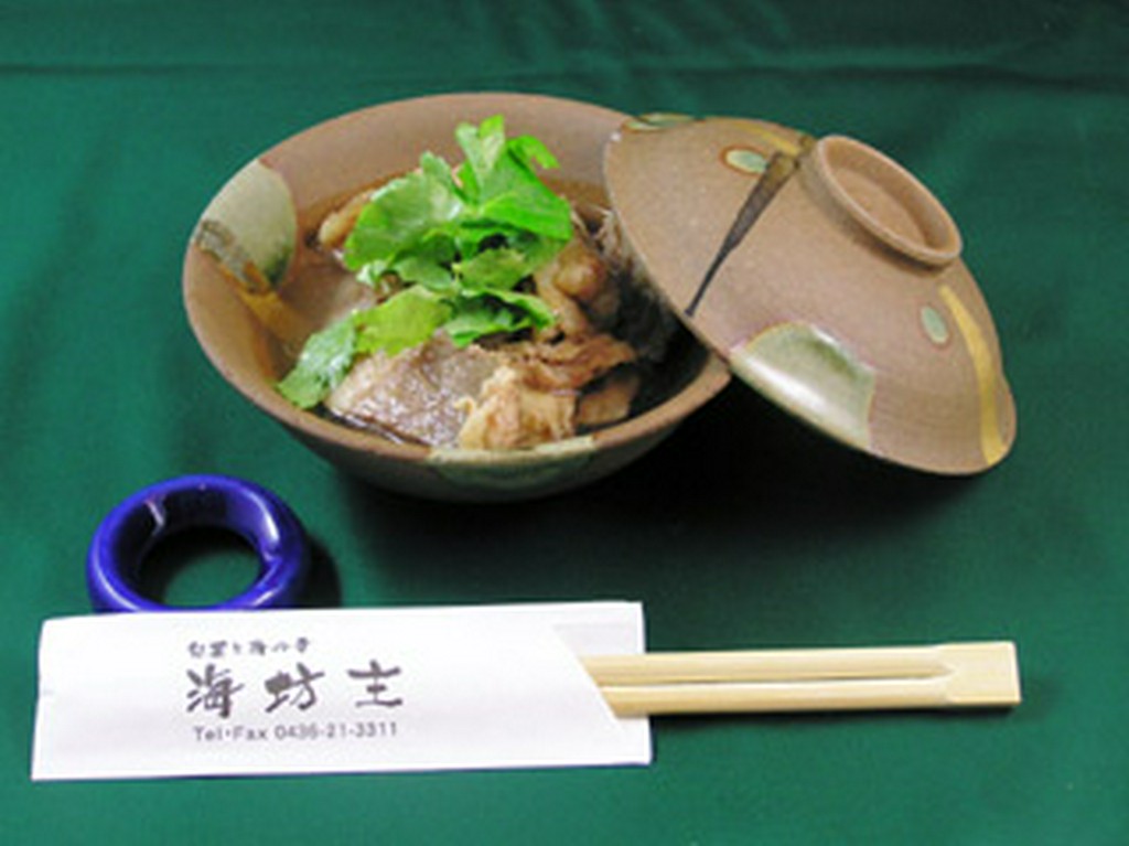 牛すじ塩煮込み