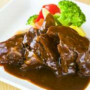 牛タン屋に囚われない各種お料理ご用意しております！