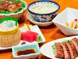 Banquet course 6,600 yen (includes 90 minutes of all-you-can-drink!)