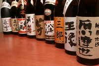日本酒・焼酎併せて80種類以上の地酒