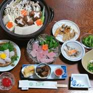 前菜3点盛り ・小鉢2品 ・はもしゃぶ ・はも鍋 ・はも雑炊 ・はもの落とし ・はも骨の唐揚 ・香の物