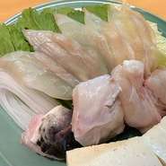 ふくシャブシャブ付きの贅沢な鍋