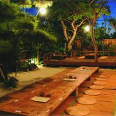 中庭席・舞台席