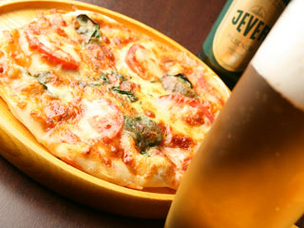 おすすめ、自家製ピザ