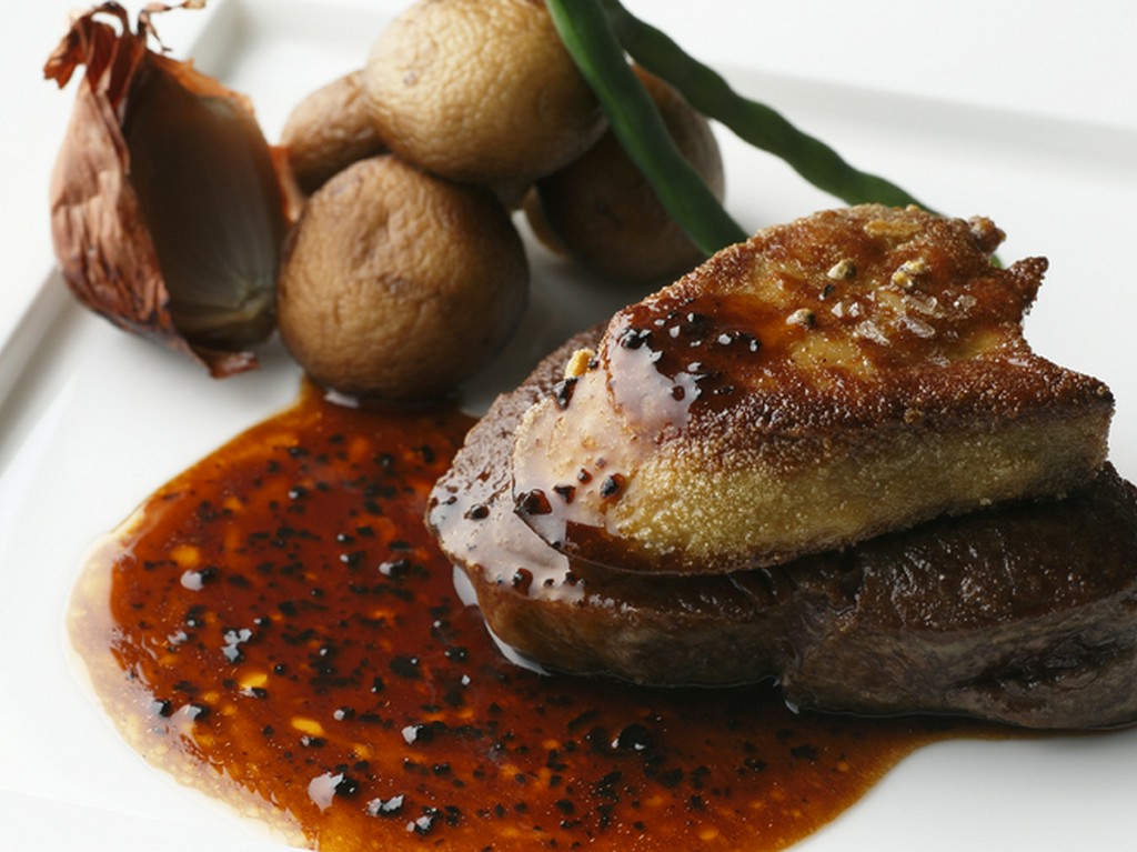 熱々のフォアグラムース