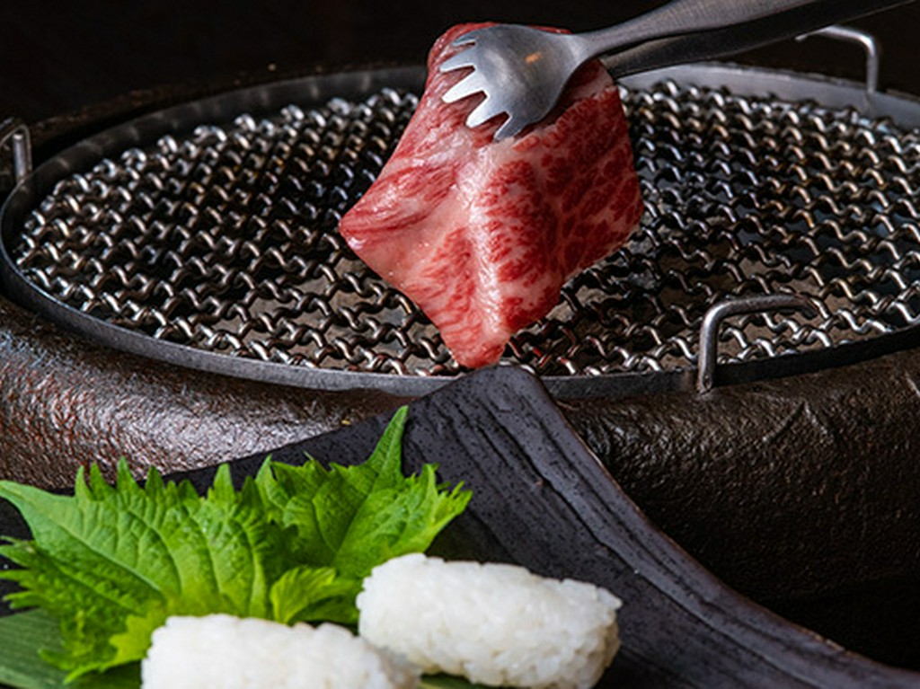 和牛ざぶとん炙り寿司