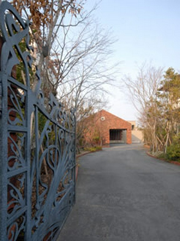 住宅街の一角にあります