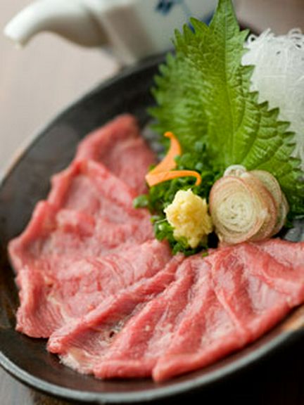 霜降りの馬刺し