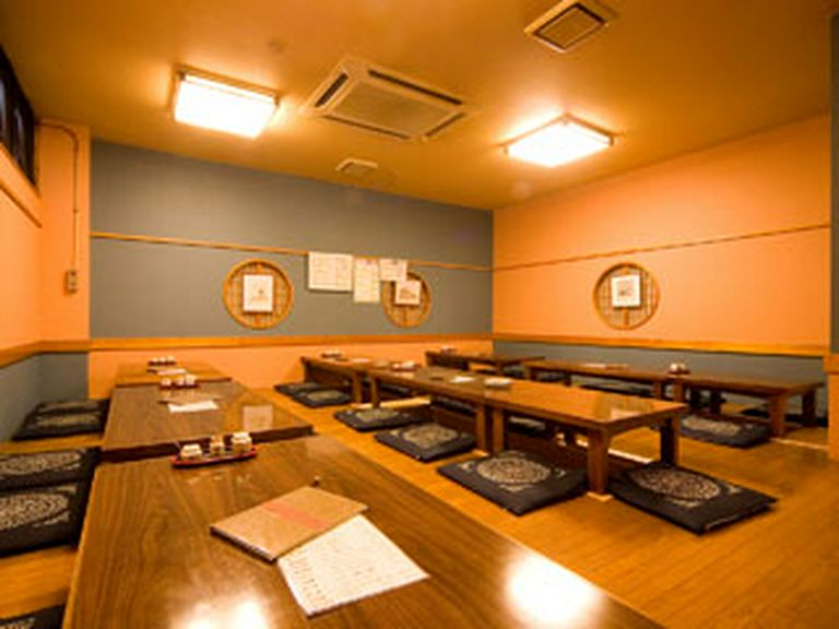 お座敷席は宴会も可能