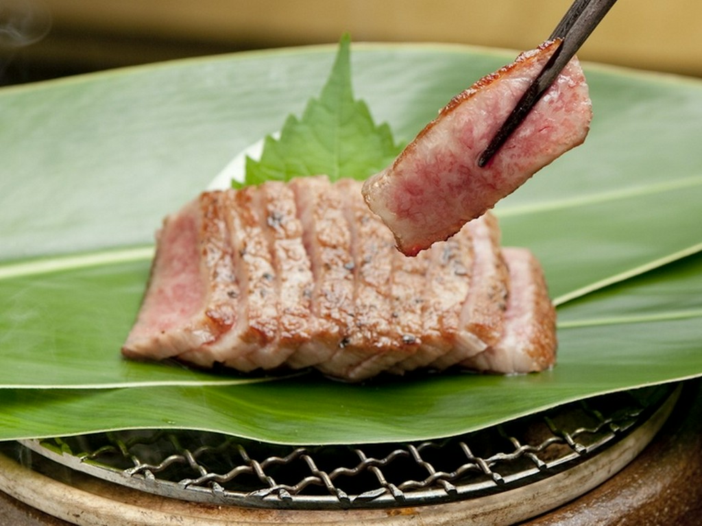 “特選黒毛和牛”サーロインステーキ　
