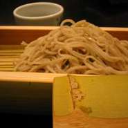 外一の割りで打つ蕎麦は、喉越し軽快