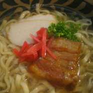 桃香特製ラフテー付