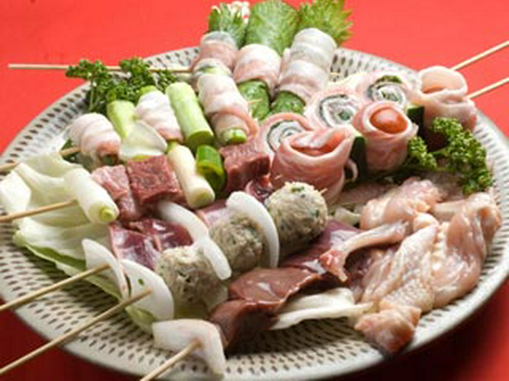 手羽先や牛サガリが人気