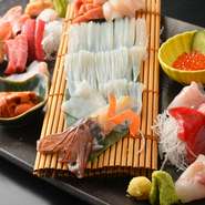 料理人が腕をふるう、旬の新鮮素材でがやがや楽しみませんか。