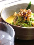 うなぎは体に必要なビタミンが非常に豊富。さっぱりと酢の物にした「うざく」は疲労回復にも効果的です。