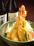 エビ本来の旨味とぷりっぷりとした食感とサクサクとした衣が絶妙にマッチした本格的な手作りエビフライです