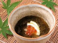 ひとくちにもずくと言っても、太もずくと細もずくとがあるのをしってますか？