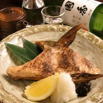 房総半島の勝浦沖の魚が、通年脂がのっていておいしいと評判ですが、地元で獲れる金目鯛も負けてません！