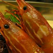 非常に美味で身は柔らか過ぎず、噛むとぷりっとして甘味が広がる。その後ねっとりと濃厚な旨味が・・・