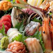 ※天然の魚貝類のため、季節や天候など仕入れの状態で料理内容が、若干変更になる場合が少なからずございます。

大事なお客様のご接待や、特別な記念日にぴったりの【おもてなしプラン】です！