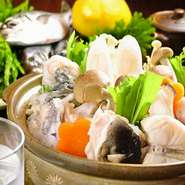 【追加オプション】
コース金額に、お一人様2980円(税込）を追加していただくと地元漁港から毎朝仕入れる鮮魚をたっぷり使った【豪華にぎり寿司】に【アサリの味噌汁】をつけた食事内容に変更できます。

☆optionは、魚魚一名物！！《うなぎの刺身》が特別に、お一人様1320円(税込）追加でコースに組み込むことができます。