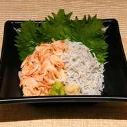 「シラスと桜海老」二色丼