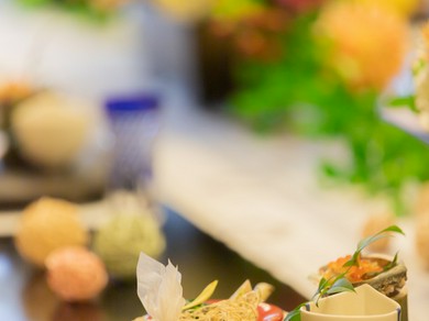 日本庭園を楽しみながら【完全個室】でゆっくりと語らいを