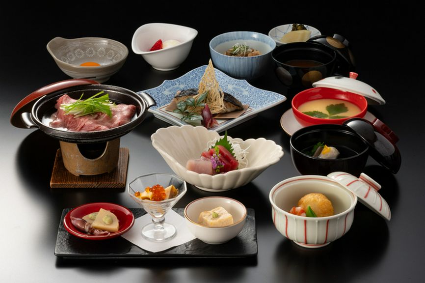 【日本料理】会席コース7,500円(税サ込9,075円)