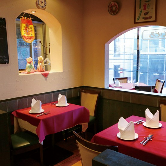 スペイン料理 びいどろ 吉祥寺店 吉祥寺 居酒屋 の料理 店内写真 ヒトサラ