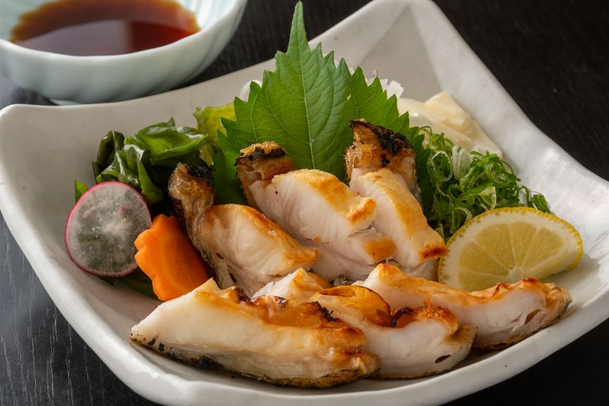 ウツボのタタキ