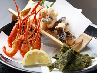 ７、揚物盛合わせ